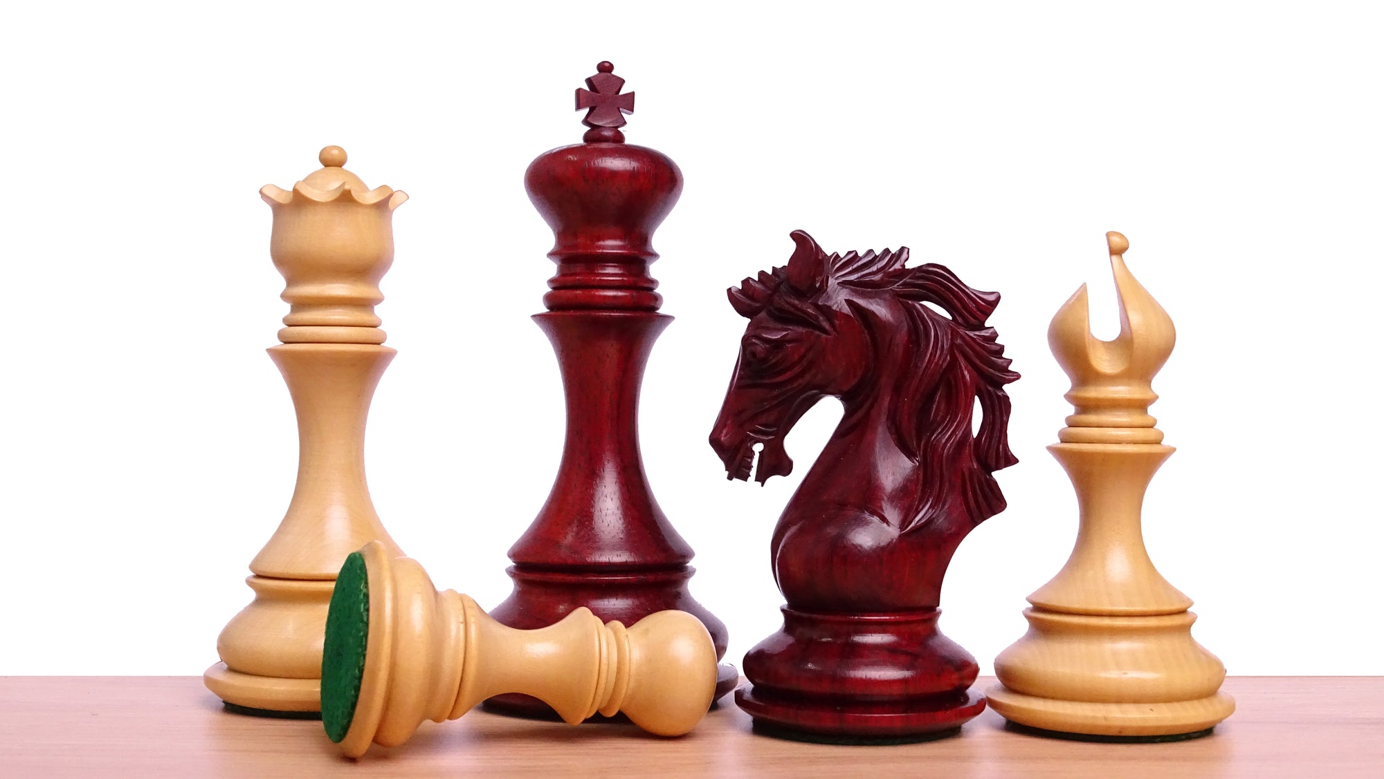 The Leo Series Luxury Chess Pieces in Staunton Pattern in African Padauk & Boxwood - 4.4 inch King