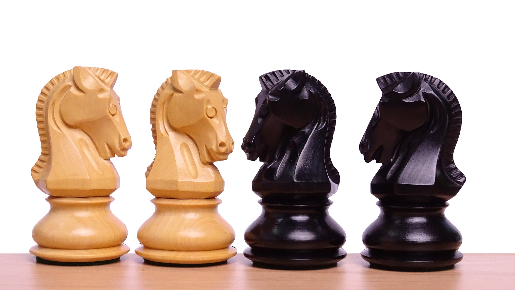 3.7 inch 1950 Dubrovnik Weighted Handrafted Chess Pieces in Ebony & Boxwood