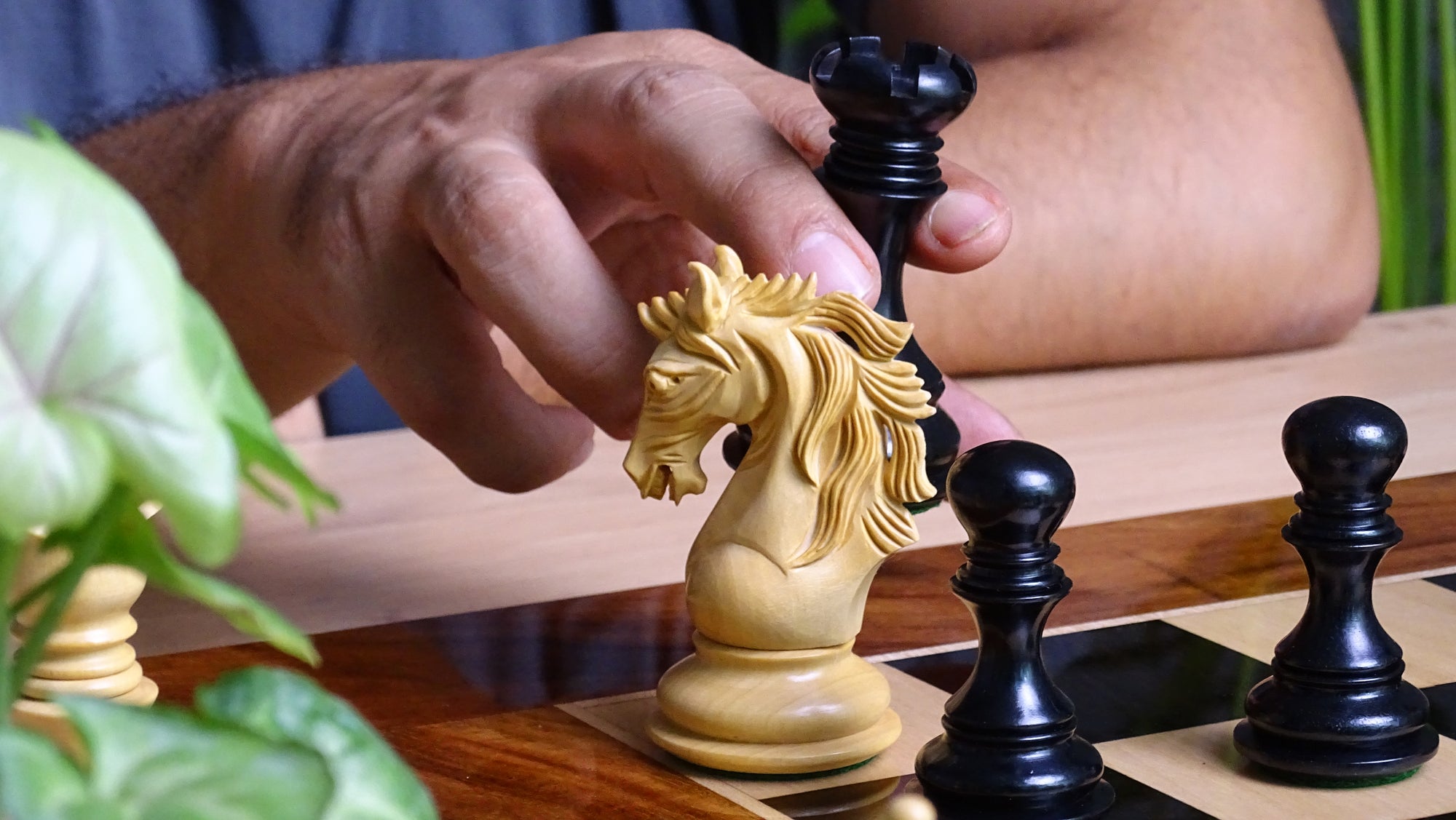 The Leo Series Luxury Triple Weighted Chess Pieces in Genuine Ebony Wood & Boxwood - 4.4 inch King