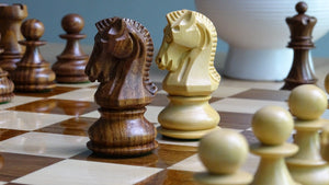 3.7 inch 1950 Dubrovnik Championship Weighted Chess Pieces in Sheesham & Boxwood