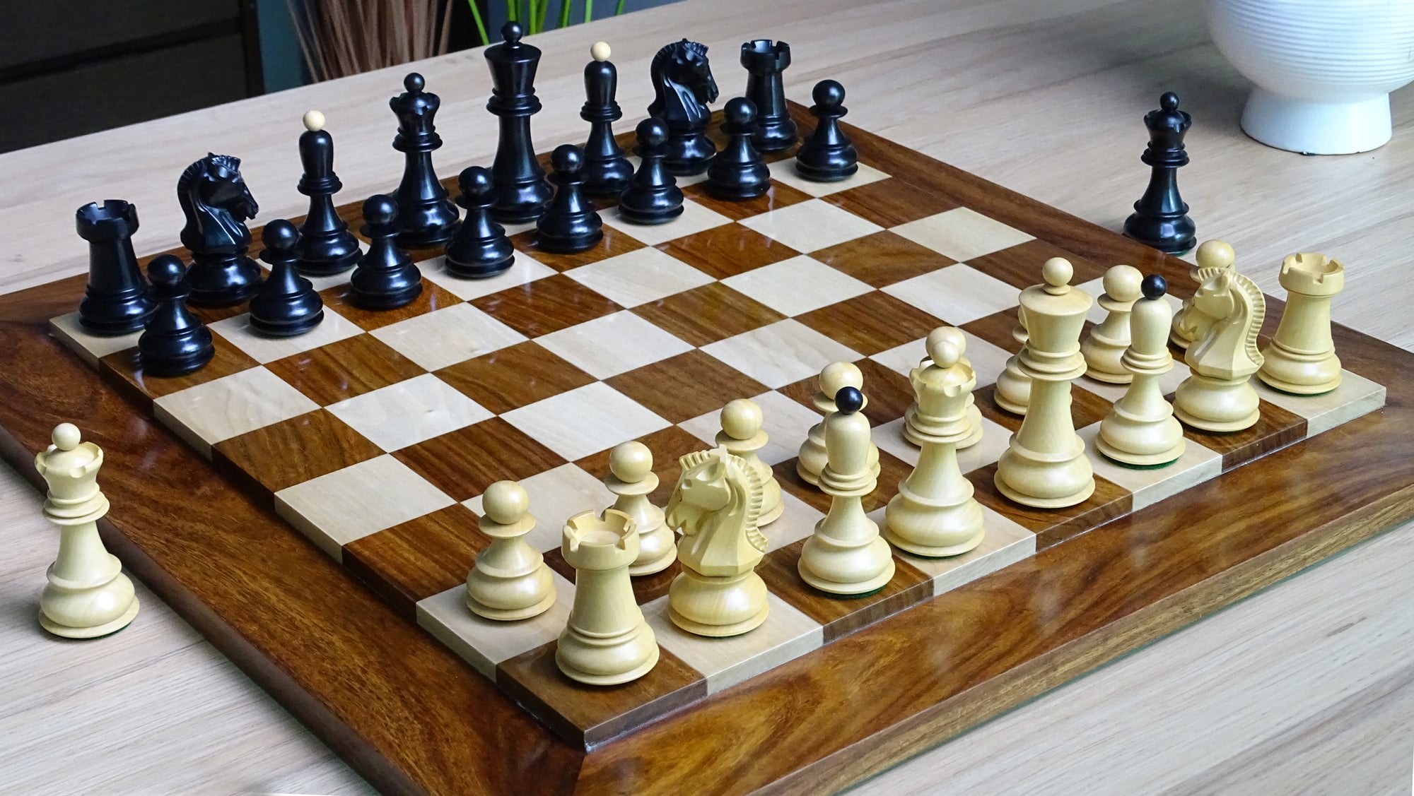 3.7 inch 1950 Dubrovnik Weighted Handrafted Chess Pieces in Ebony & Boxwood