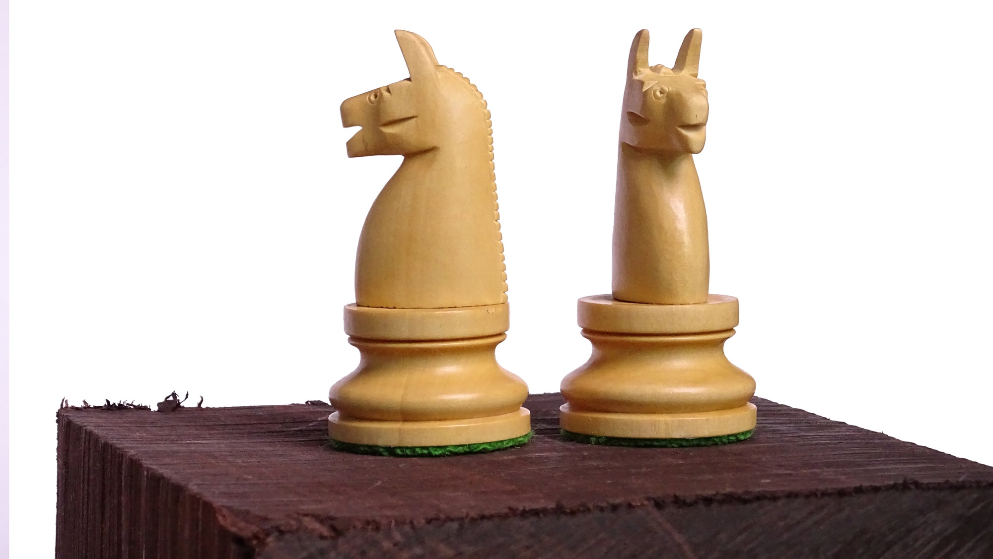 Repro 1904 American Chess Company's Tournament Chess Pieces in Black Ebonized & Natural Boxwood - Extra Queens