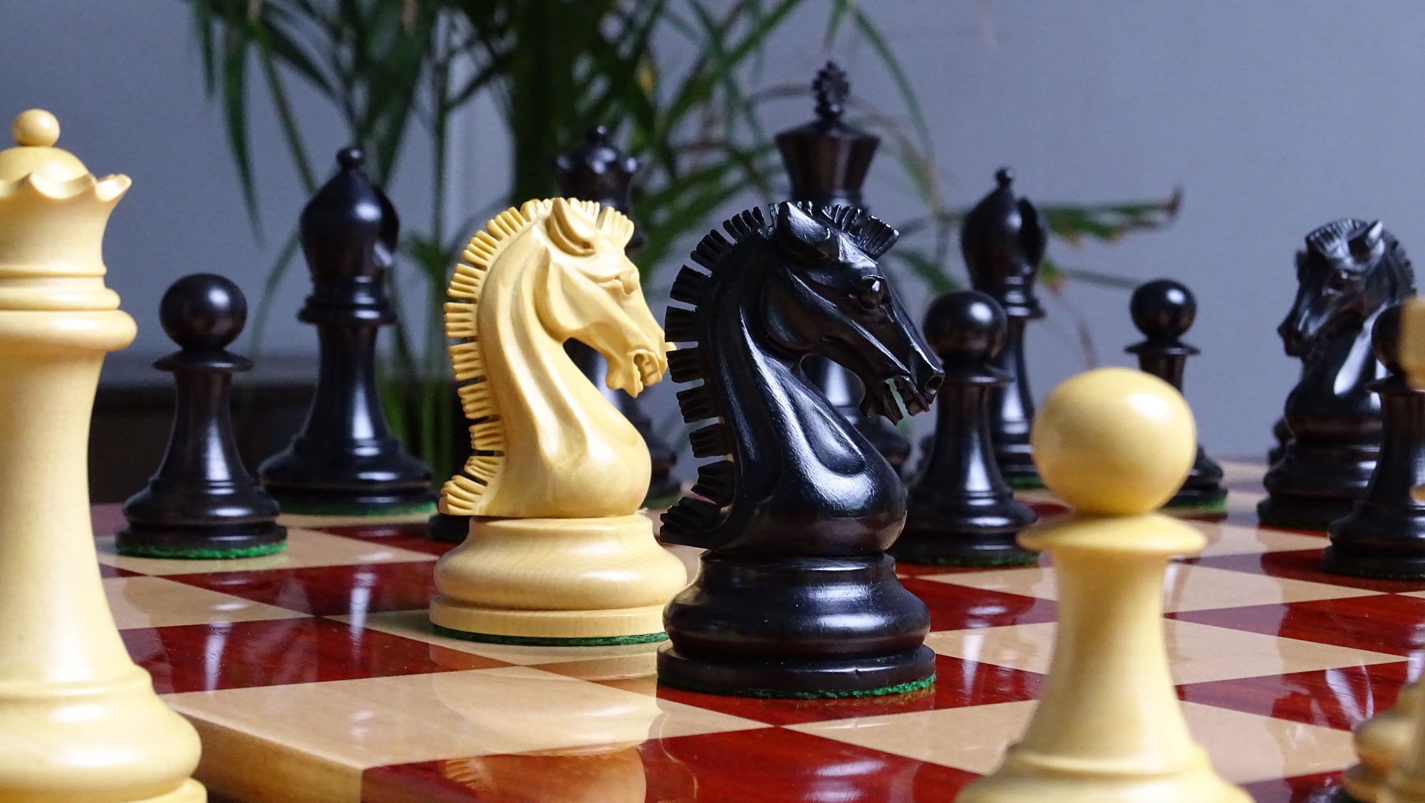 Repro of 2017 Sinquefield Cup Craftsman Triple Weighted Chess Pieces in Ebony/Boxwood - 3.75 inch King