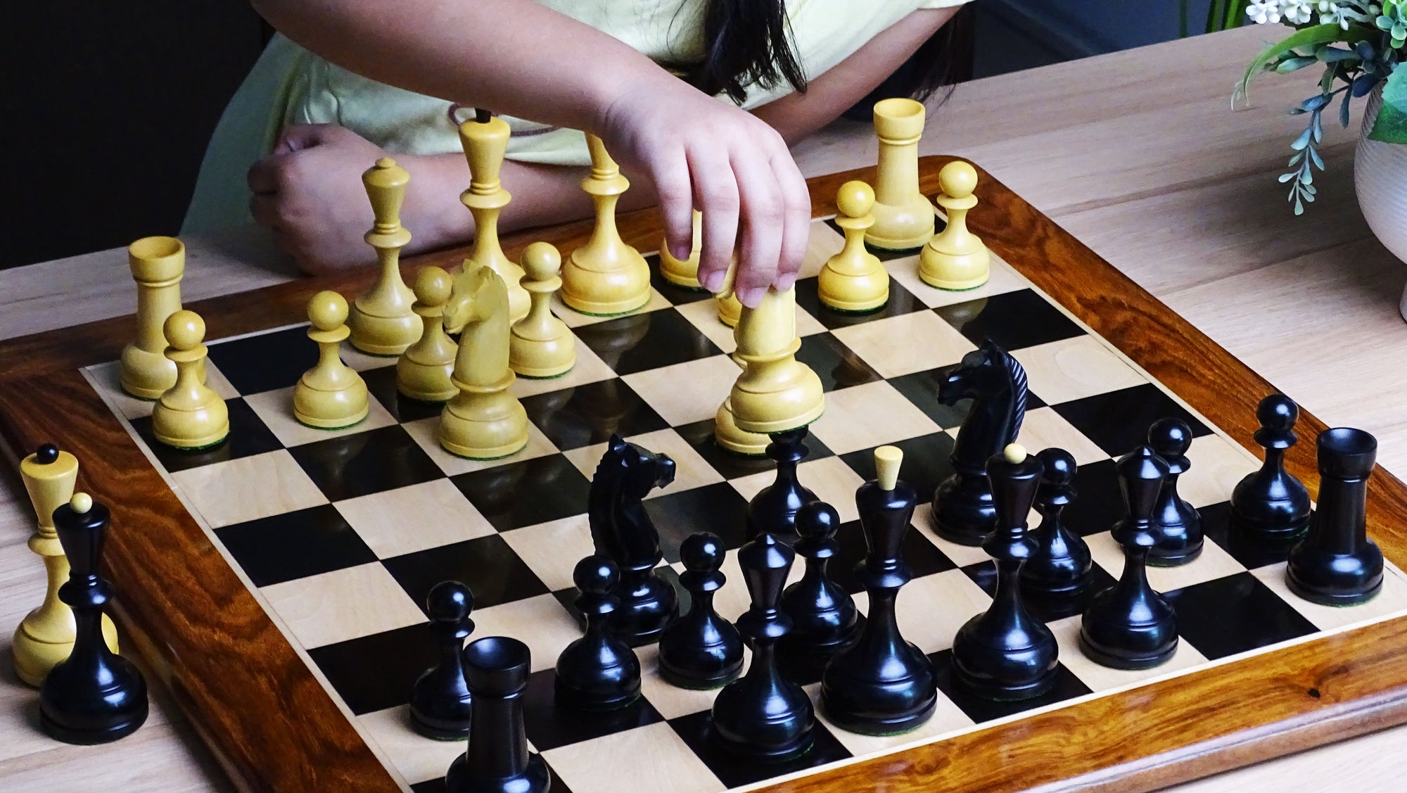 The Repro of 1950s Botvinnik Tournament Soviet Era Chess Pieces in Ebonized Boxwood - 4.4 inch King