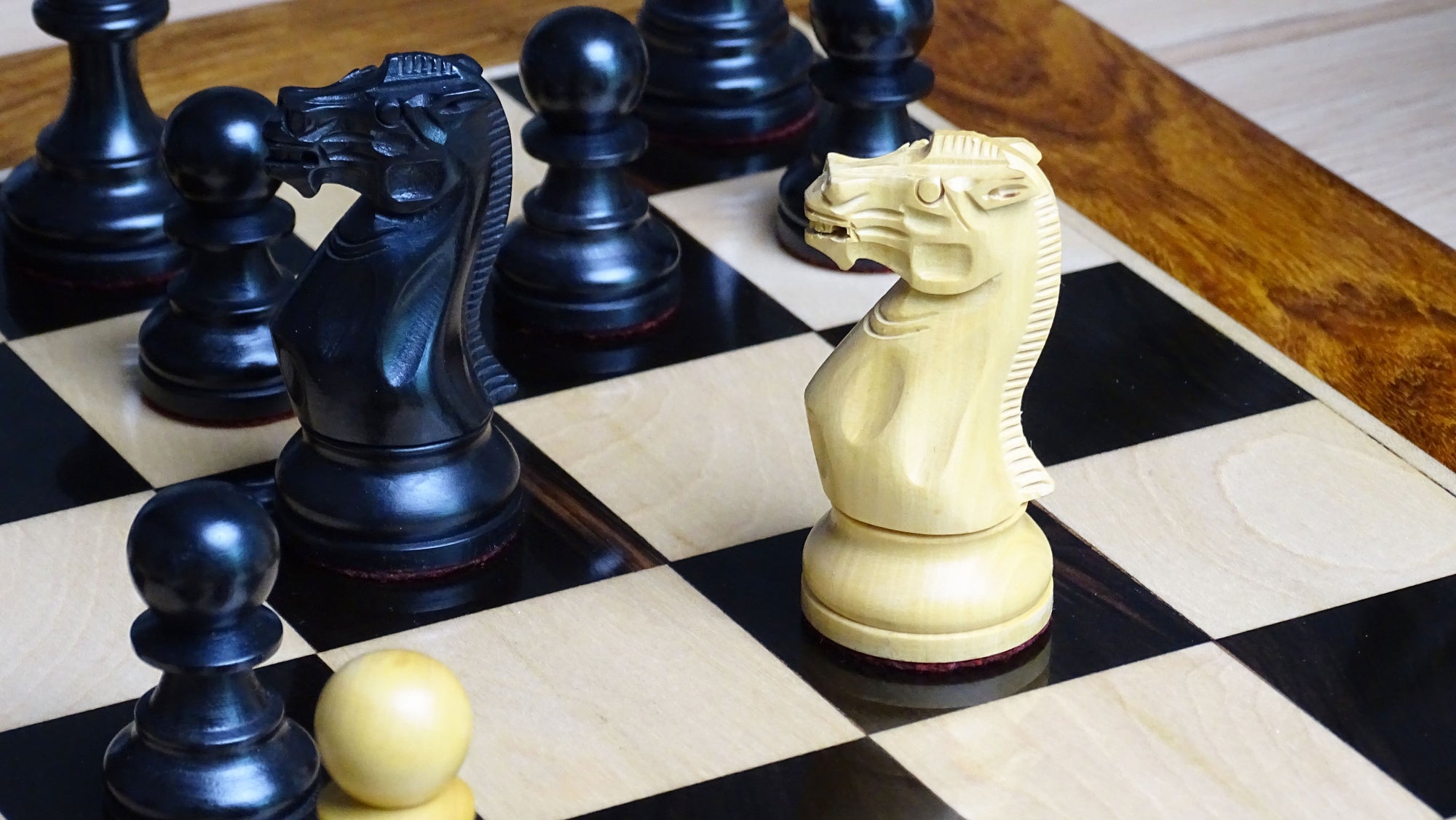 The Judit Polgar Repro Staunton Weighted Tournament Chess Pieces in Ebonized Boxwood - 3.75 Inch King