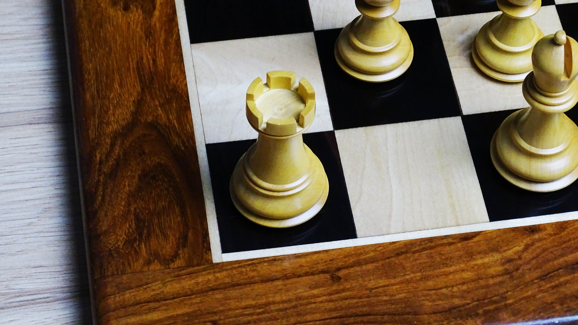 The 4 Inch Supreme Series Staunton Weighted Chess Pieces in Black Ebonized Wood & Boxwood - 1100 grams