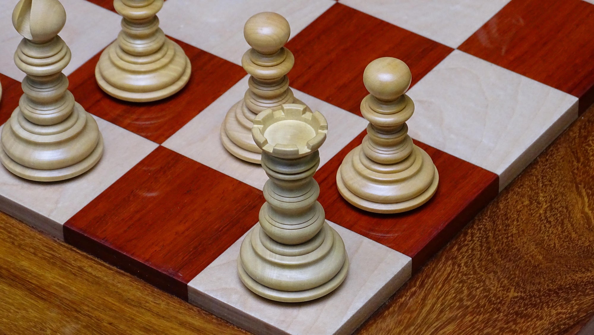 The Zeus Series Luxury Chess Pieces Triple Weighted in Padauk Wood and Boxwood - 4.20 inch King