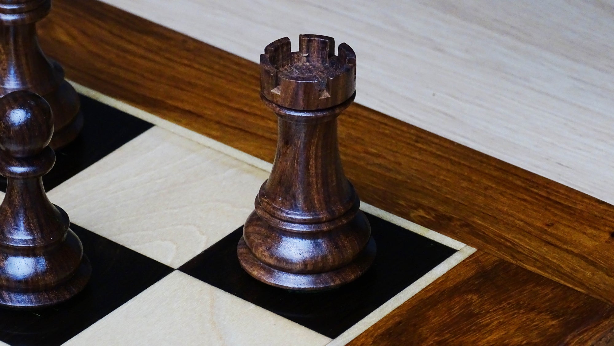 1959 World Chess Championship Russian Zagreb Weighted 3.8" Chess Pieces in Sheesham / Natural Boxwood - 1300 Grams Weight