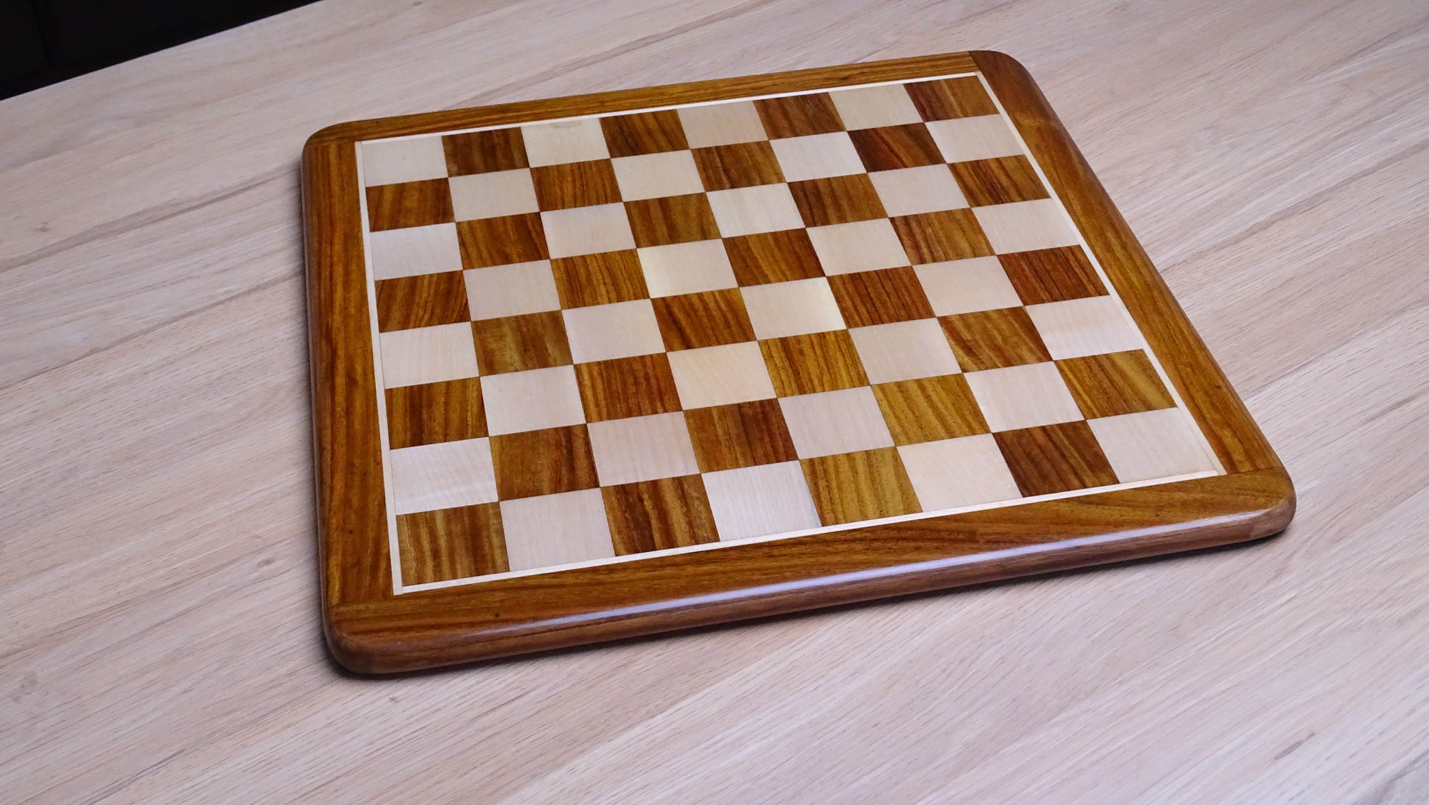 16 inch Solid Wood Chess Board in Sheesham Wood and Maple Wood - 42 mm Square