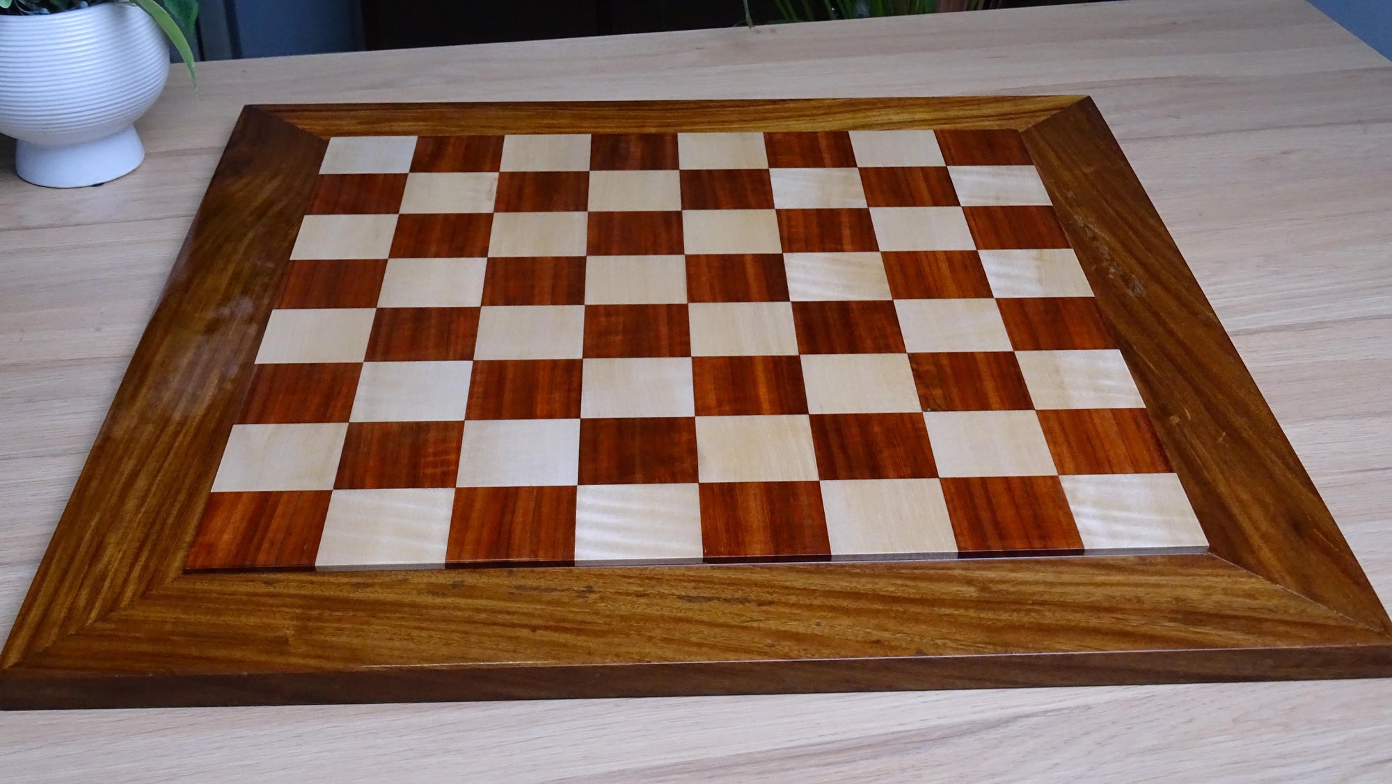 Solid Wooden Indian Chess Board in African Padauk Wood & Maple Wood with Sheesham Wood Border 23" - 58 mm Square