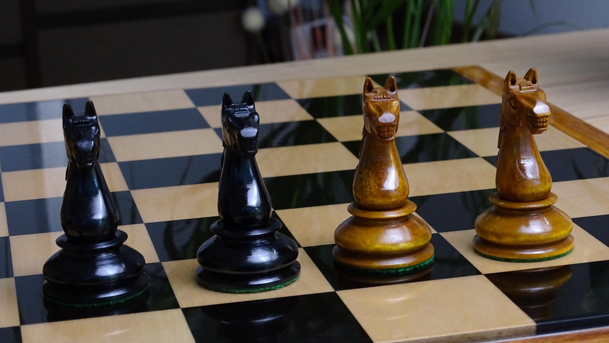 Antonio Fabiano 1933 Soviet Era Botvinnik Style Weighted Chess Pieces in Ebony & Antique 3.8 Inch King - 1150 GMS Weight