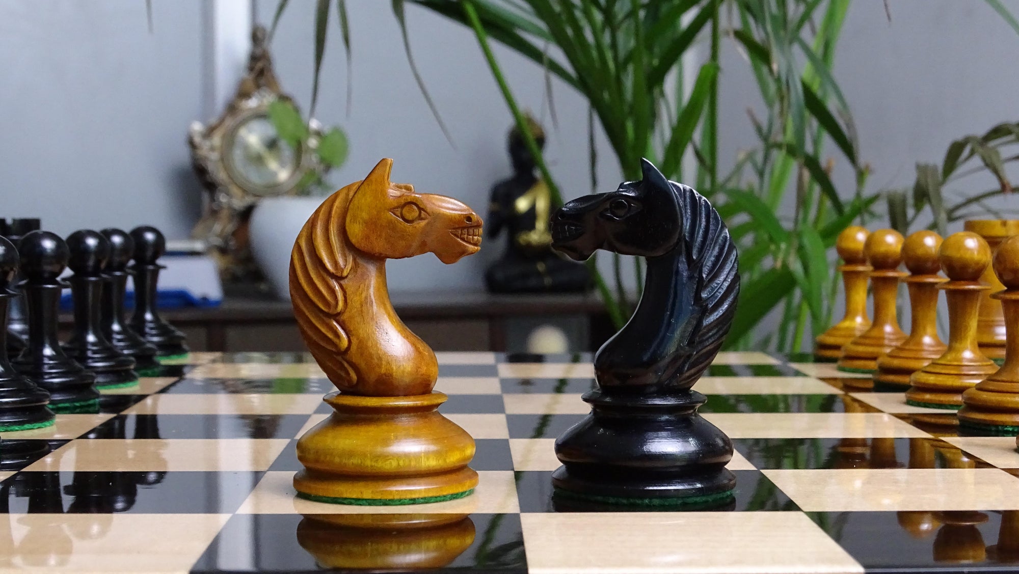 Antonio Fabiano 1933 Soviet Era Botvinnik Style Weighted Chess Pieces in Ebony & Antique 3.8 Inch King - 1150 GMS Weight