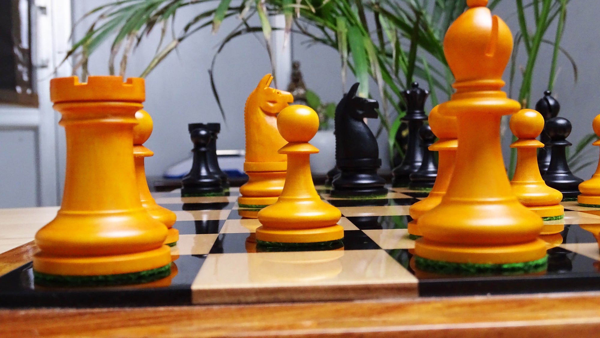 1904 American Chess Company's Tournament 3.8 Inch Reproduced Chess Pieces in Black Ebonized & Antique Boxwood - 1000 Grams Weight