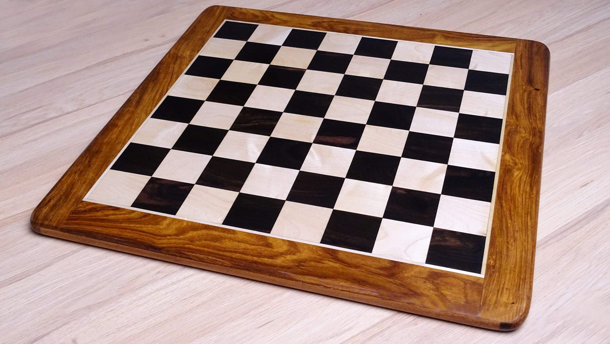 21 inch Solid Wood Chess Board in Ebony Wood and Maple Wood - 53mm