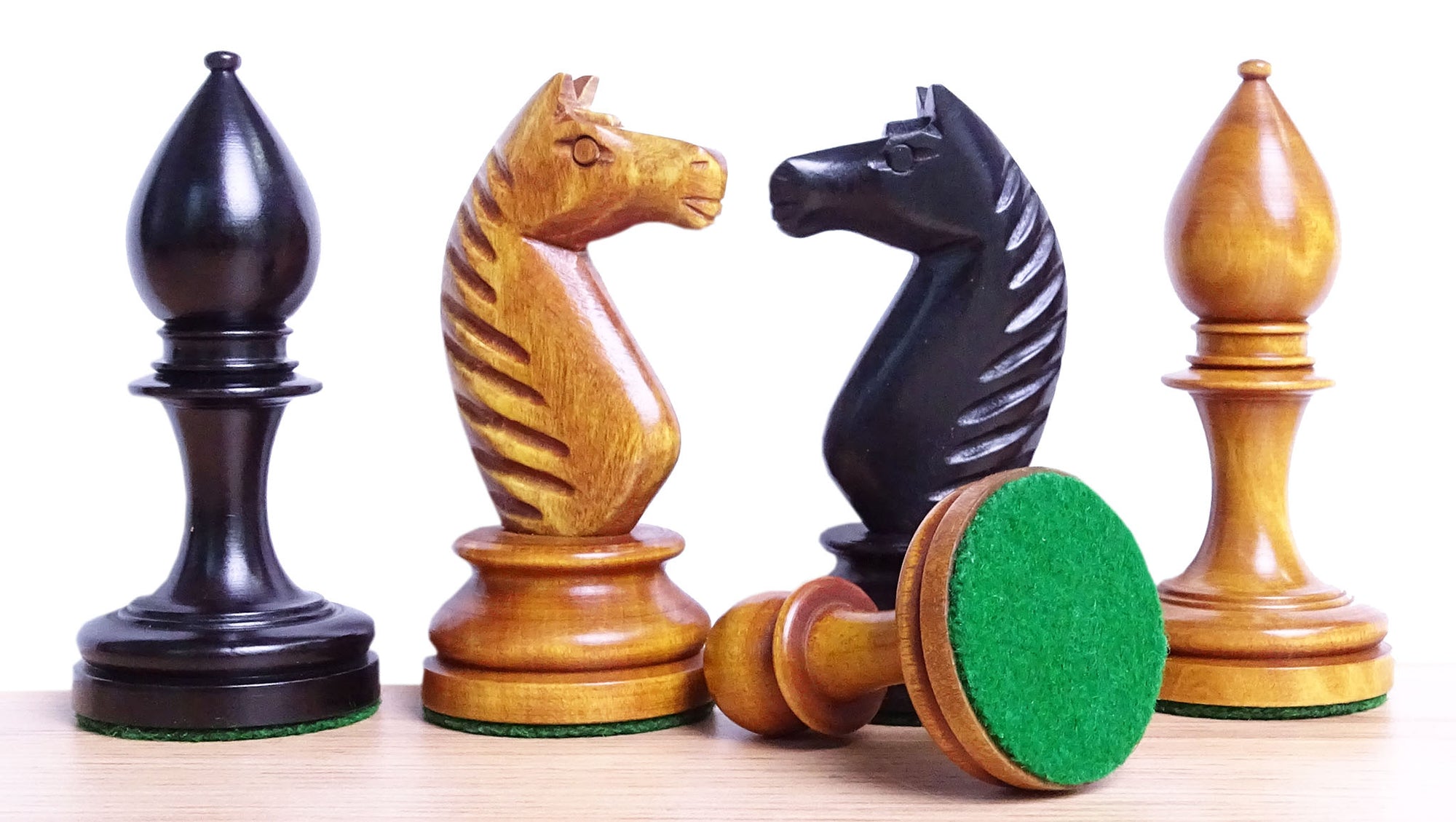 The Repro of Averbakh 1949 Moscow Chess Championship Chess Pieces in Ebonized & Antiqued Boxwood - 4.20 inch King