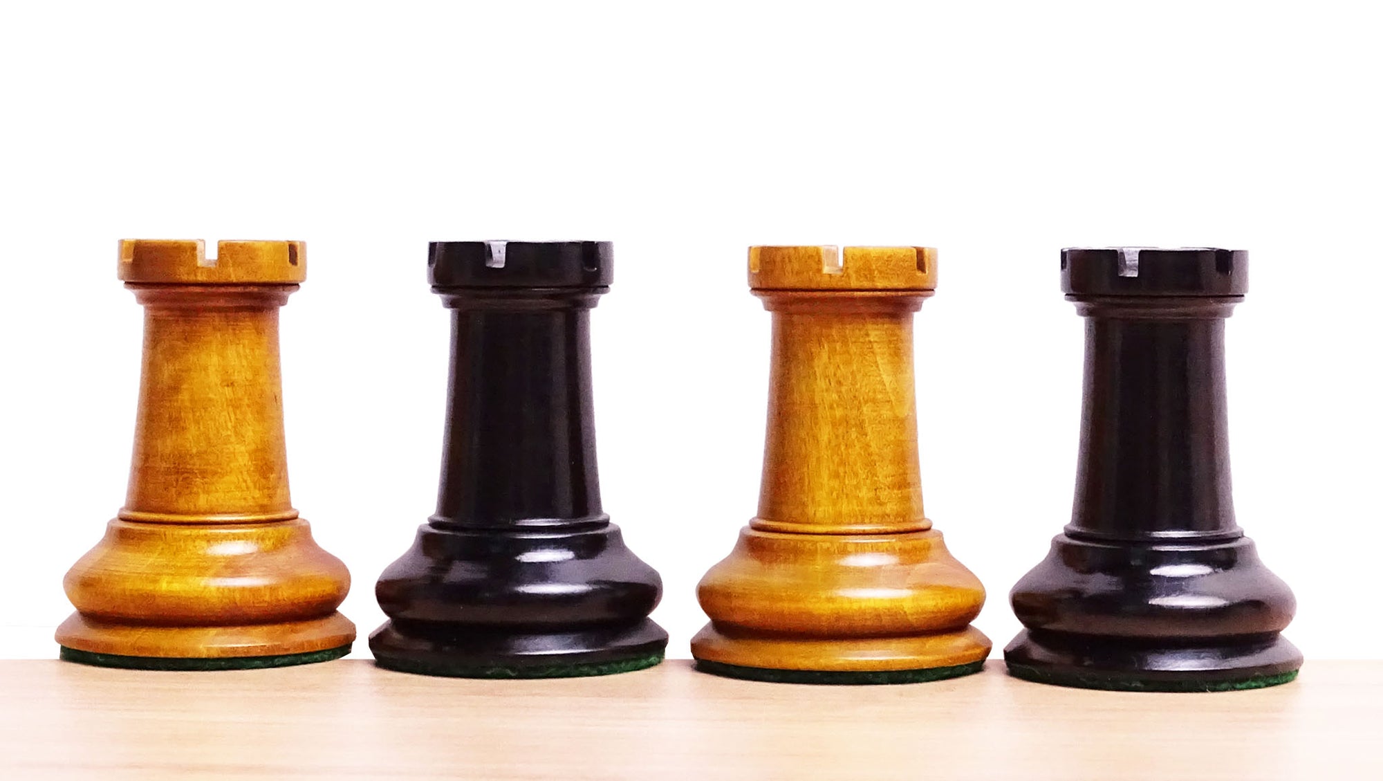 The 1849 Cooke Type 2 Jaques Staunton Weighted 3.5 inch King Chess Pieces in Ebony wood and Vintage Antique Boxwood - 1100 Grams Weight