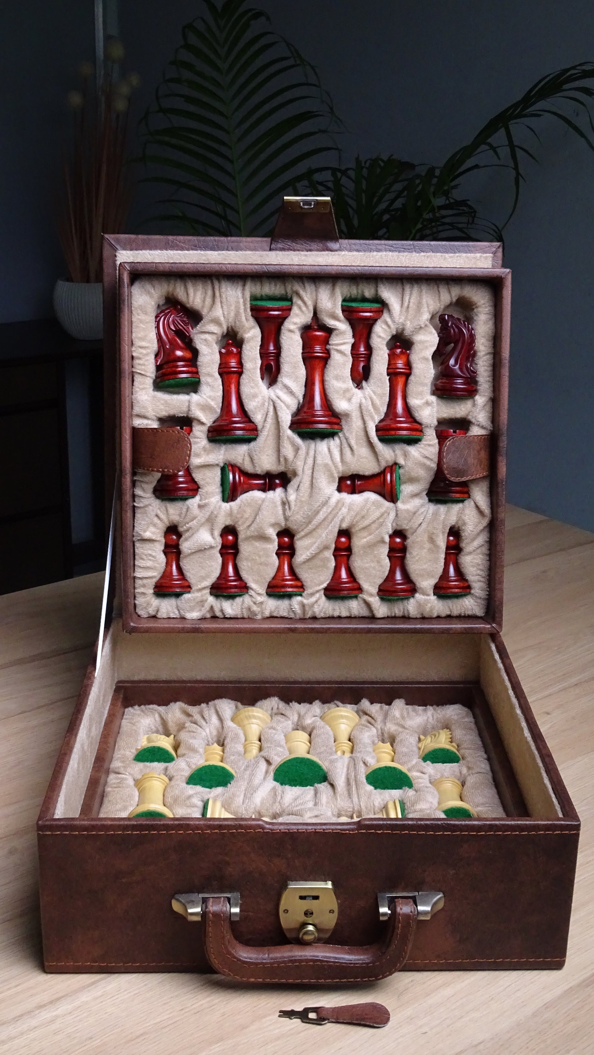 chess pieces storage box leather