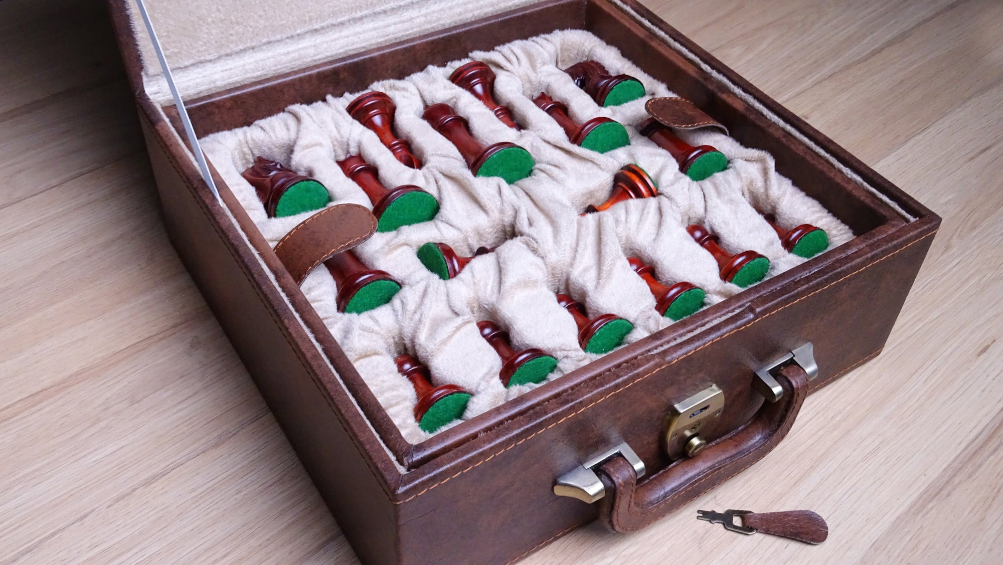 durable storage box for chess pieces
