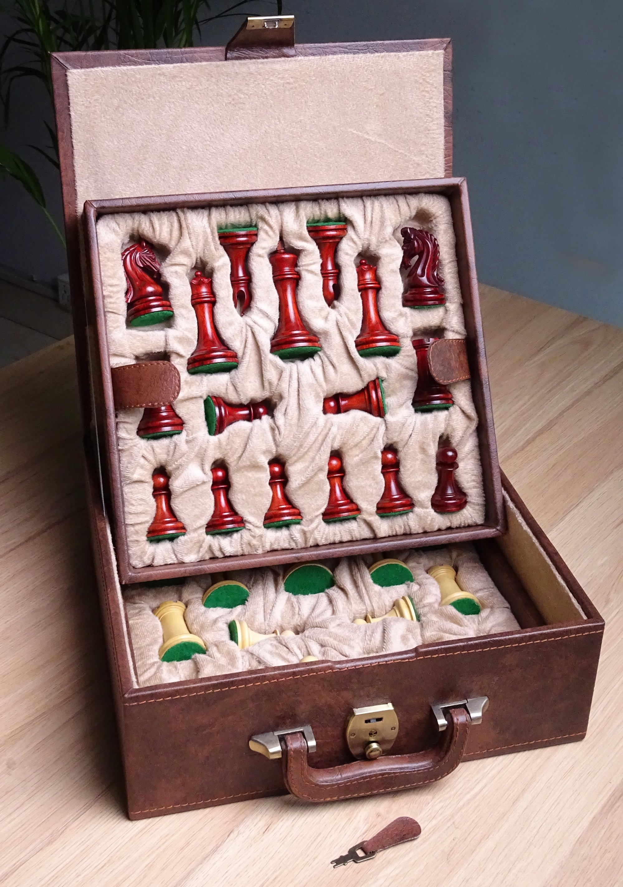 leather chess pieces storage box 