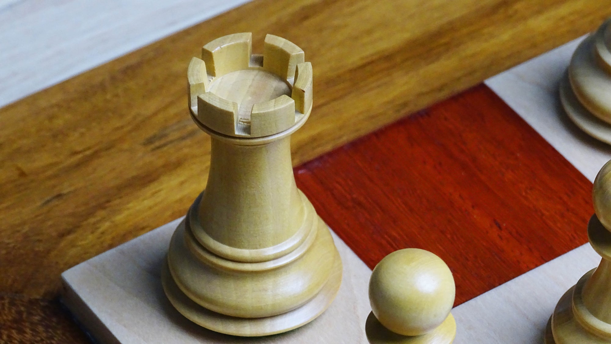 staunton tournament chess pieces